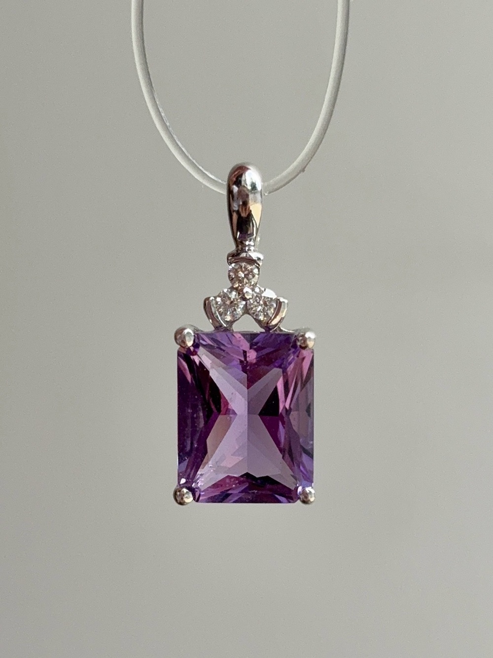 10k White Gold Diamond Amethyst Gemstone Pendant